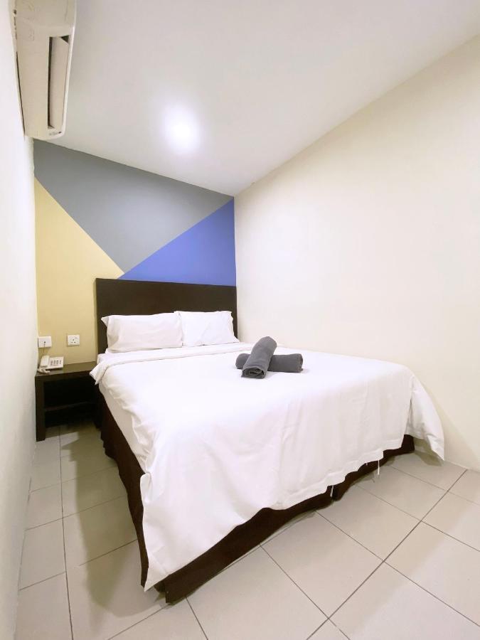 Your Hotel Klang By D'Concept Buitenkant foto